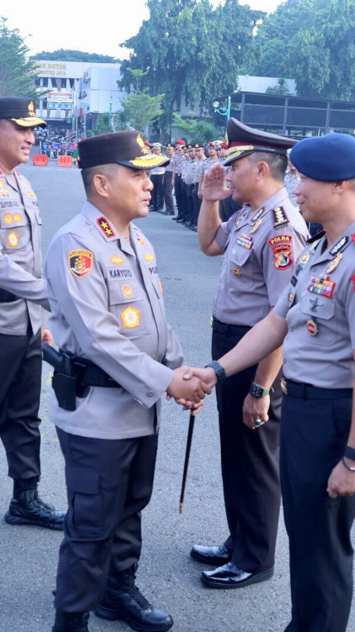 Karyoto berpesan kepada seluruh jajarannya untuk selalu ingat tanggungjawab menjalankan tugas-tugasnya sebagai anggota Polri.