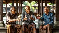 Bahasa Daerah Jawa Timur, Kenali 3 Bahasa Utama dan 4 Dialek Uniknya