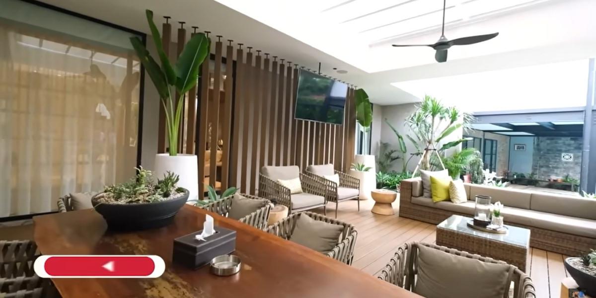 Interior Rumah Maia Estianty