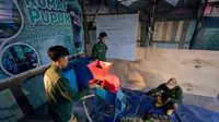Beralih Pertanian Semi Organik, Biaya Produksi Petani Muda Desa Makarti Jaya Turun