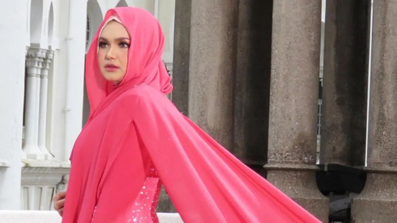 [Bintang] Siti Nurhaliza