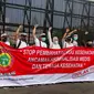 Ikatan Dokter Indonesia dan Organisasi Profesi pada Selasa Pagi 11 Juli 2023 Kembali Menggelar Demo di Depan Gedung DPR RI Jelang Disahkannya RUU Kesehatan Hari Ini (Ade Nasihudin Al Ansori/Liputan6.com)