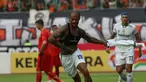 Persija Jakarta kembali gagal meraih kemenangan pada laga pekan ke-11 BRI Liga 1 2023/2024 saat ditahan imbang 1-1 sang musuh bebuyutan, Persib Bandung di Stadion Patriot Candrabhaga, Bekasi, Sabtu (2/9/2023). Sempat unggul cepat pada menit ke-14 via gol Marko Simic, Persija yang bermain dengan 10 orang sejak menit ke-74 usai Hanif Sjahbandi diusir wasit, harus kebobolan pada menit ke-85 lewat gol David Da Silva. Dengan hasil ini, Macan Kemayoran tercatat tidak pernah menang dalam 5 laga terakhir di BRI Liga 1 musim ini. (Bola.com/Ikhwan Yanuar)