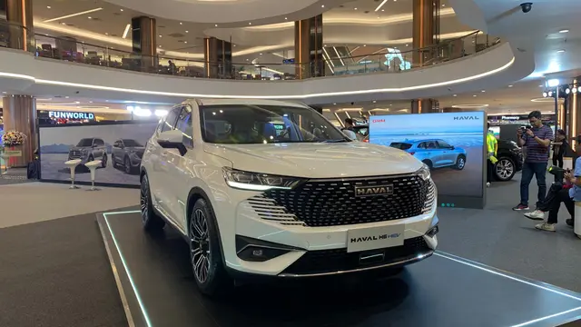 Haval H6 dalam acara Grand Launching di PIM 3