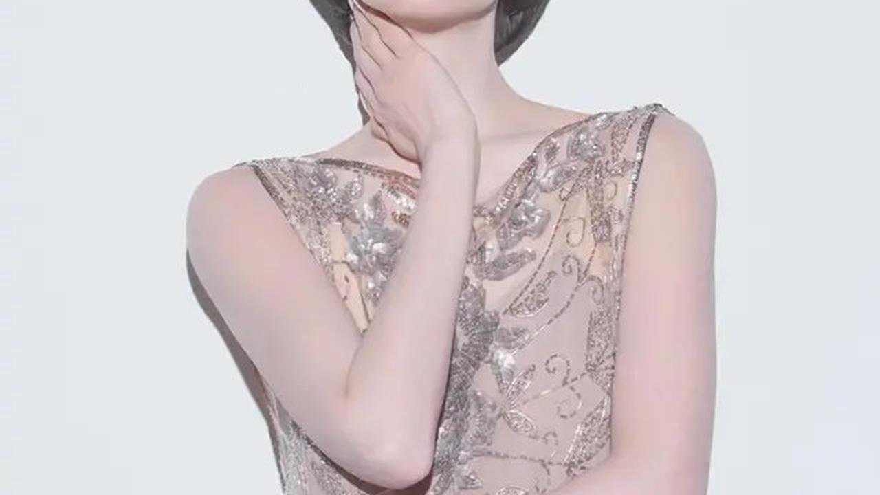 8 Gothic Look Song Hye Kyo yang Nampang di Majalah Vogue, Bak Boneka Hidup di Usia 43 Tahun