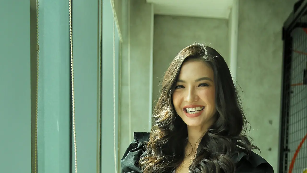 [Fimela] Raline Shah