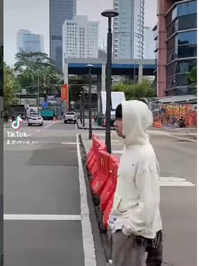 Renjun NCT Dream ikut Citayam Fashion Week (Foto: Instagram nct_dream)