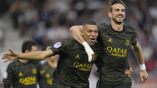 Foto: Aksi Kylian Mbappe Cetak Brace Dalam Waktu 8 Menit, PSG Jinakkan Auxerre di Liga Prancis