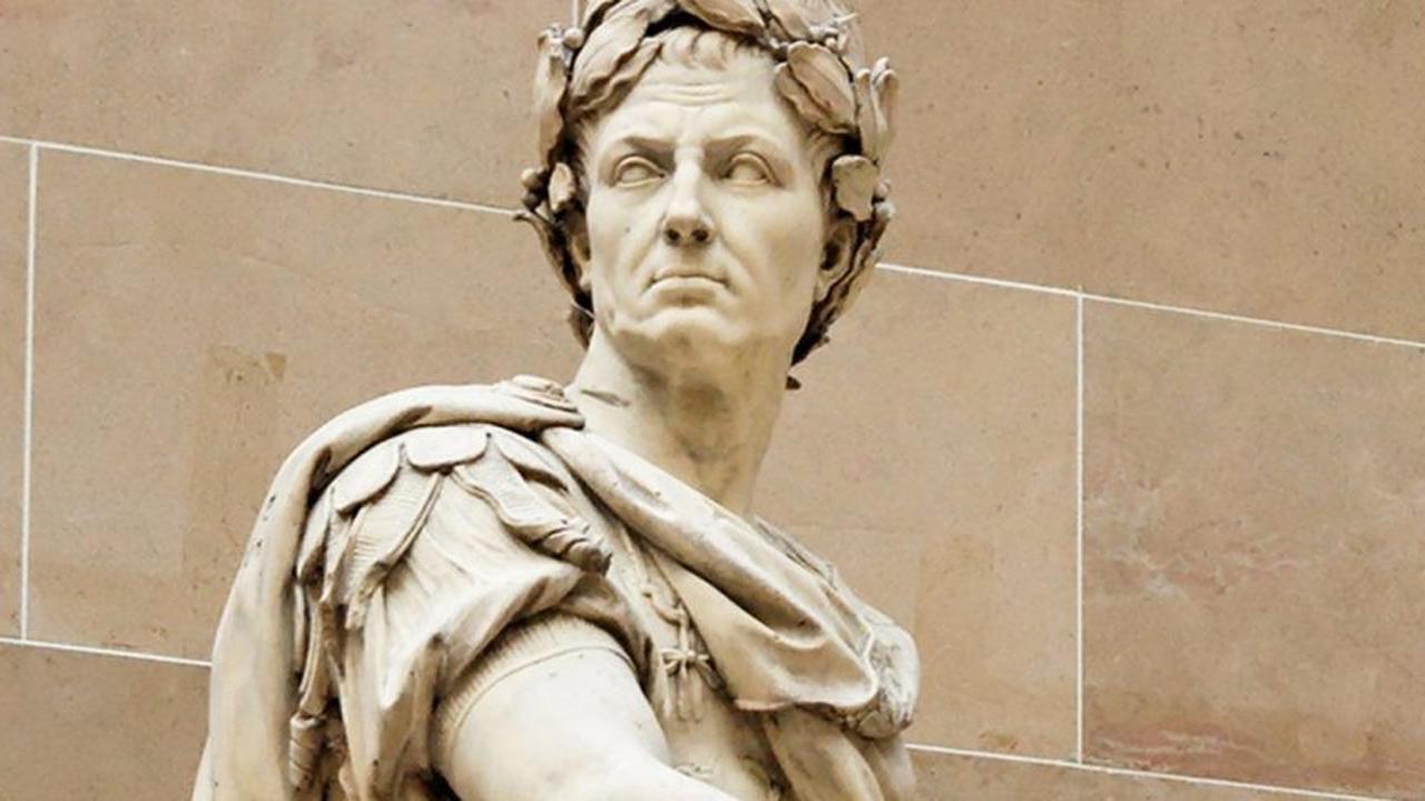 Ahli Ciptakan Kembali Parfum Kaisar Romawi Kuno Julius Caesar, Bukan dari Daki dan Keringat Gladiator, Begini Wanginya