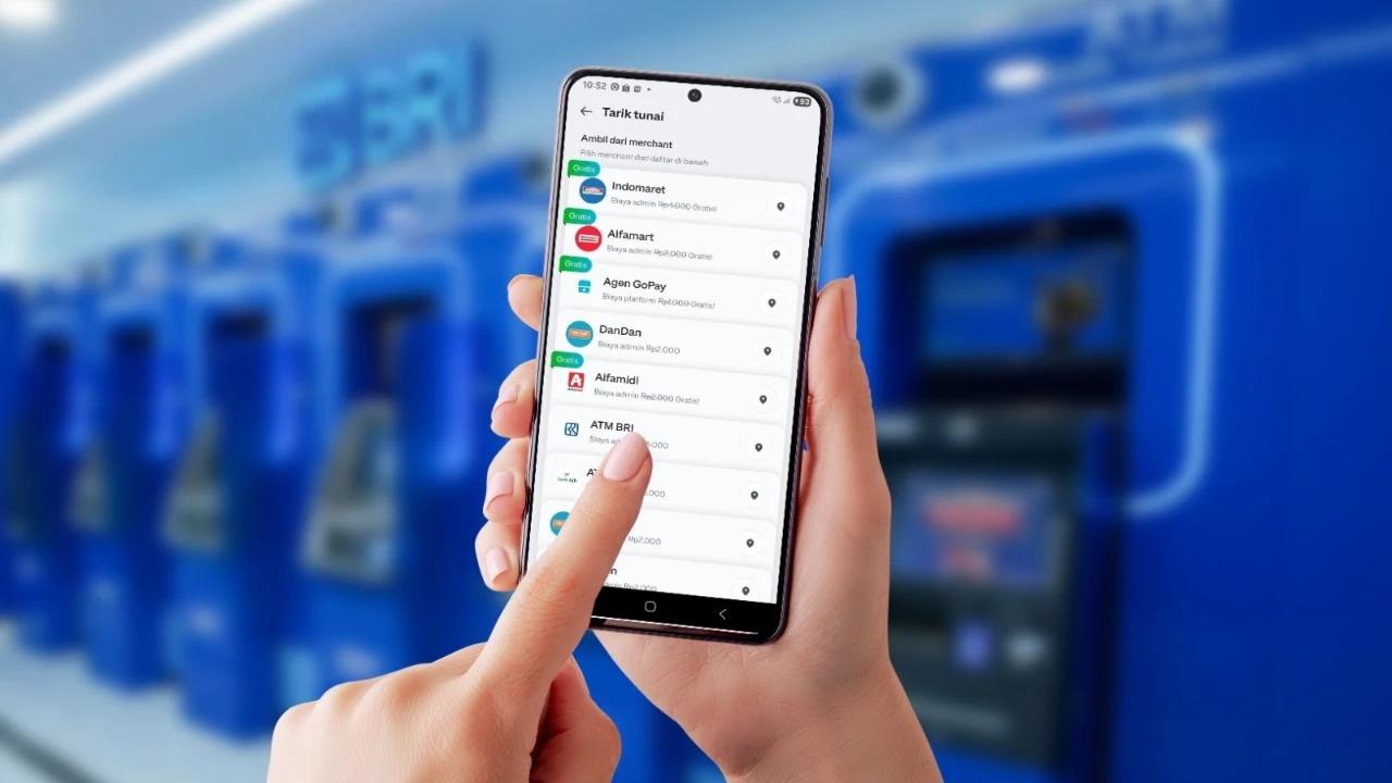 Begini Cara Mudah Tarik Tunai Saldo GoPay Melalui ATM & CRM BRI