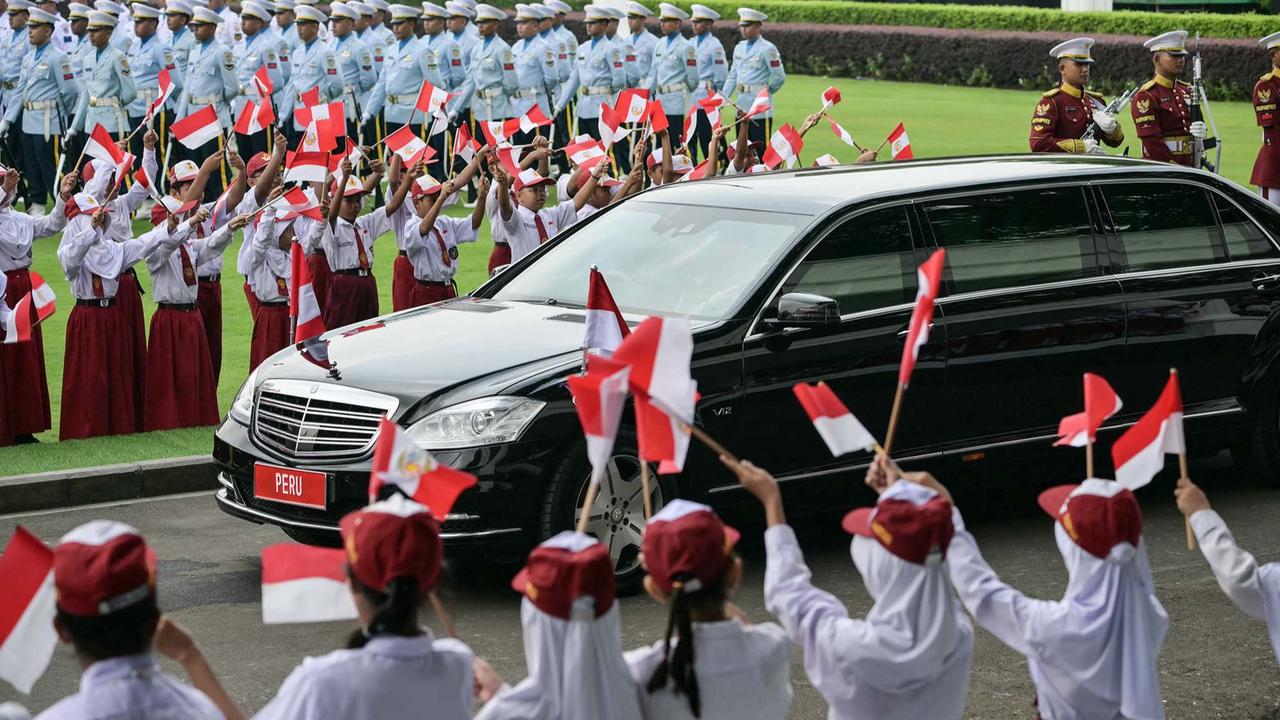 FOTO: Presiden Prabowo Sambut Presiden Peru di Istana Merdeka, Tegaskan Komitmen Perkuat Kerja Sama