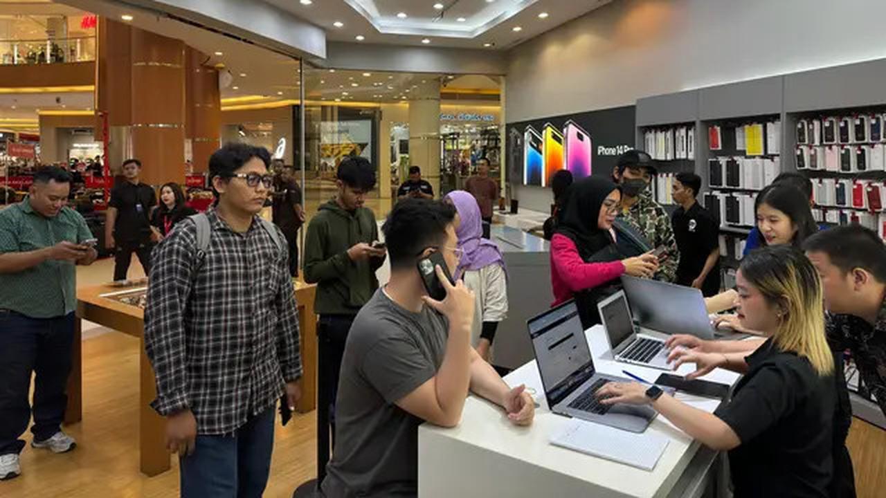 Harga iPhone 15 Turun Drastis di April 2025, Cek Informasi Terbarunya!