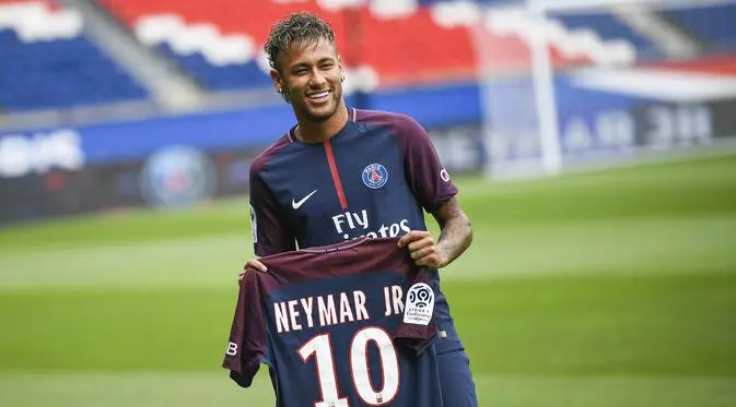 Gaya Hidup Mewah, Alasan Neymar Dijual Oleh Klub Barcelona?