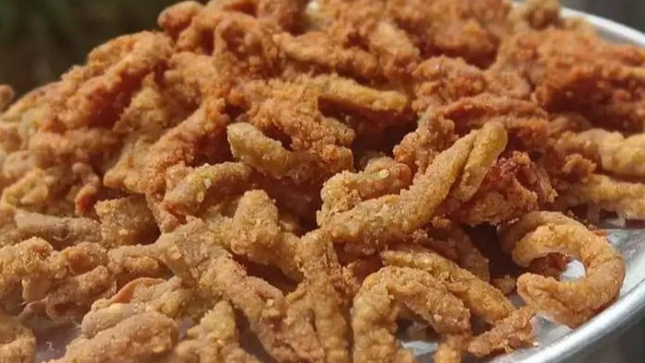 <b>4. Resep Keripik Usus Gurih</b>