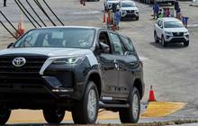 Pabrikan hanya berharap GIIAS dan akhir tahun, penjualan mobil baru anjlok.