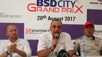 Bupati Tangerang, Ahmed Zaki Iskandar, berharap daerahnya bisa kembali menggelar balapan jalan raya bertajuk BSD Grand Prix tahun depan. (Bola.com/Zulfirdaus Harahap)
