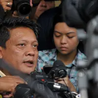 Direskrimum, Kombes Pol Krishna  Murti saat memberikan keterangan pers di Polda Metro Jaya, Jakrta, Sabtu, (30/1). Ia menyatakan bahwa Jessica ditetapkan sebagai tersangka kasus kopi beracun. (Liputan6.com/ Faisal R Syam)