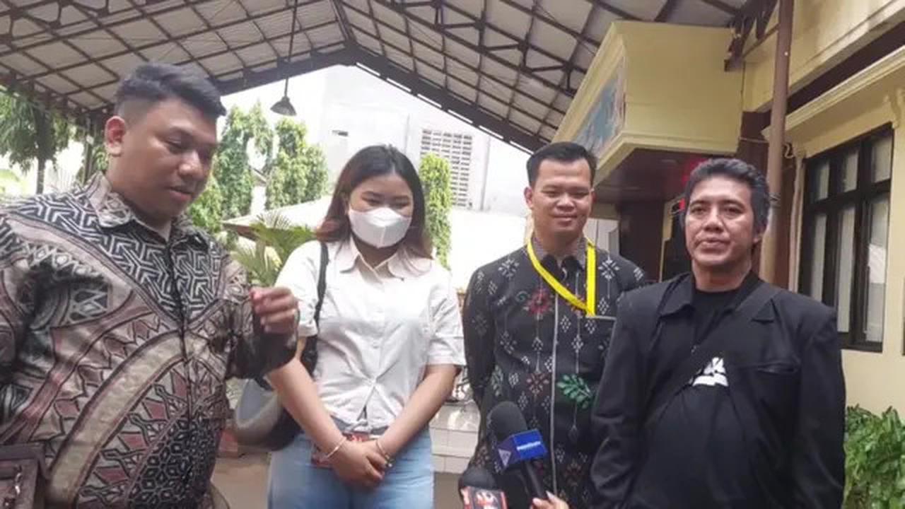 Aji Darmaji Suami Mpok Alpa Hadirkan Si Sulung dan Ustaz Sebagai Saksi Permohonan Perwalian Anak