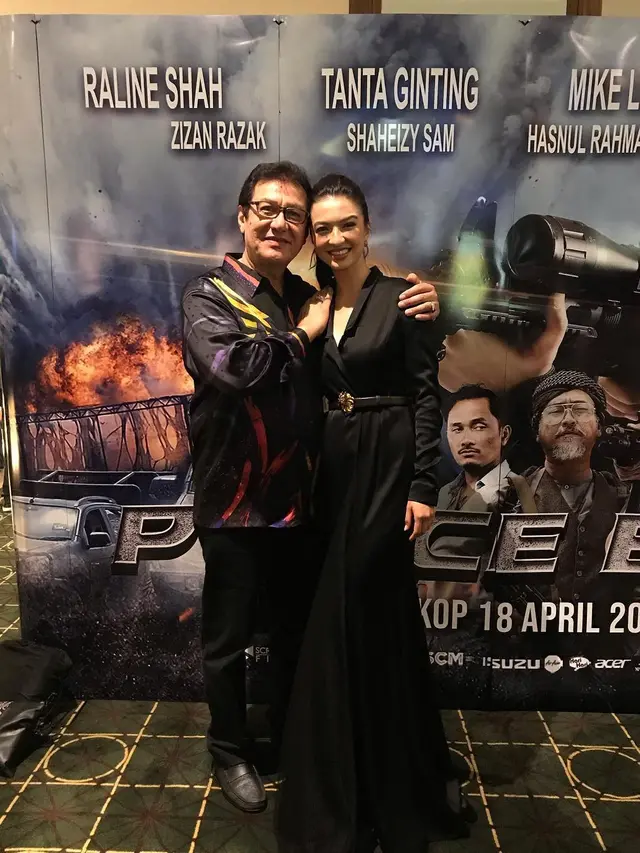 Jarang Terekspos, Ini 6 Potret Kebersamaan Raline Shah dan Ayahnya