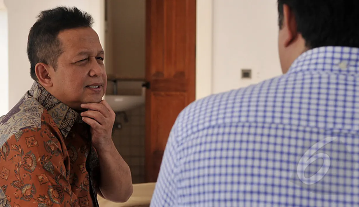 Sutrisno Bachir menyampaikan banyak hal kepada Liputan6.com terkait situasi dan kondisi perpolitikan di Indonesia, Senayan, Jakarta, Sabtu (22/2/2015).(Liputan6.com/Johan Tallo)