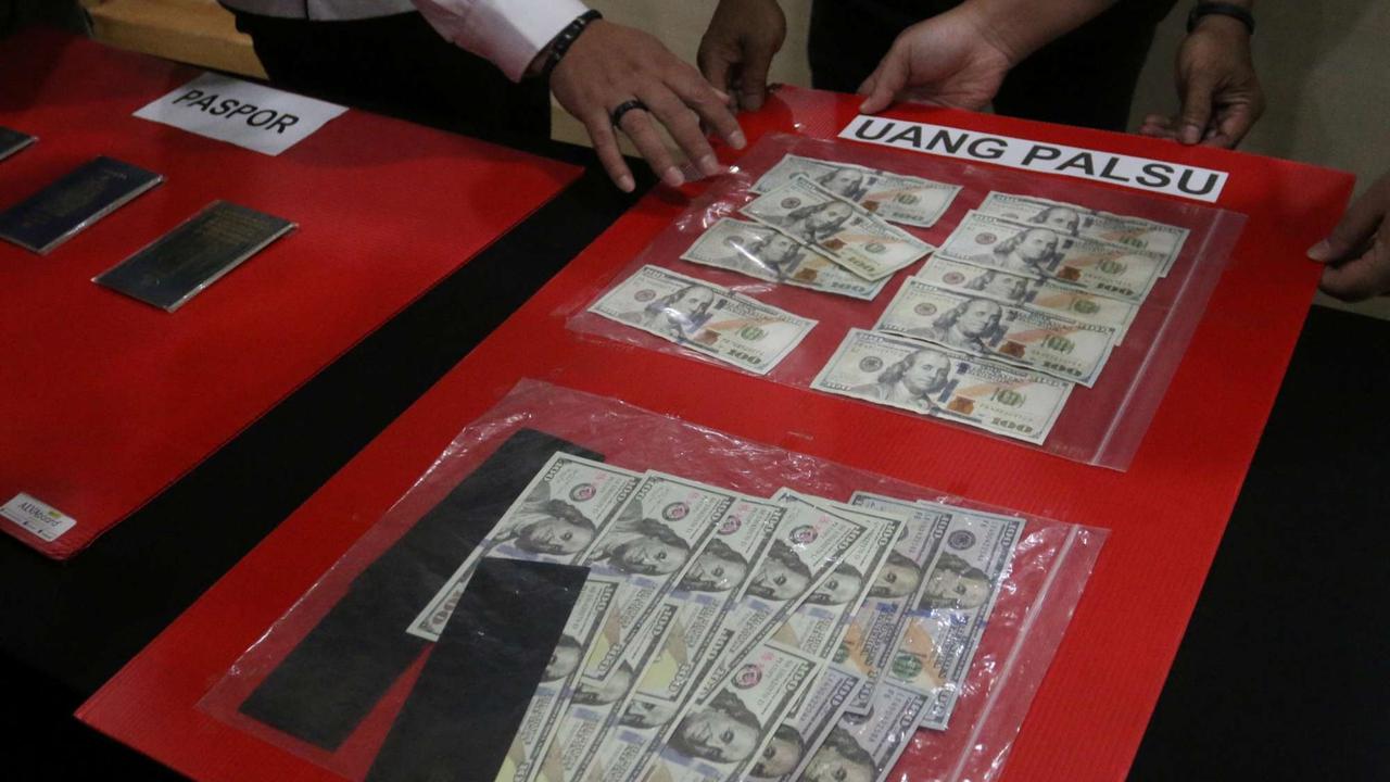 Tiga WNA ditangkap karena kasus uang palsu