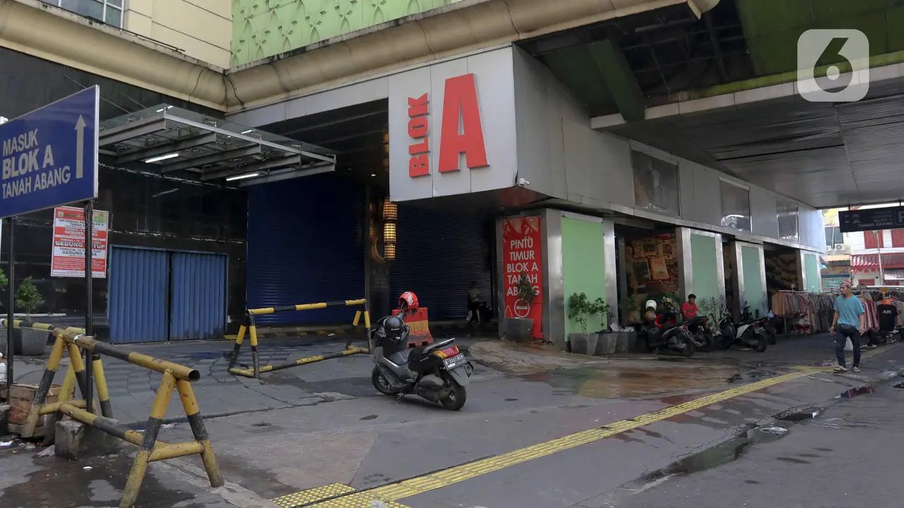 Geliat Pasar Tanah Abang Terhenti Sejenak Saat Libur Lebaran