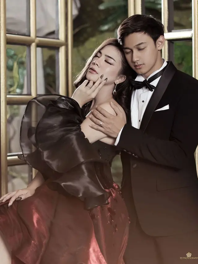 Jelang Menikah, Ini 7 Prewedding Terbaru Felicya Angelista dan Caesar Hito