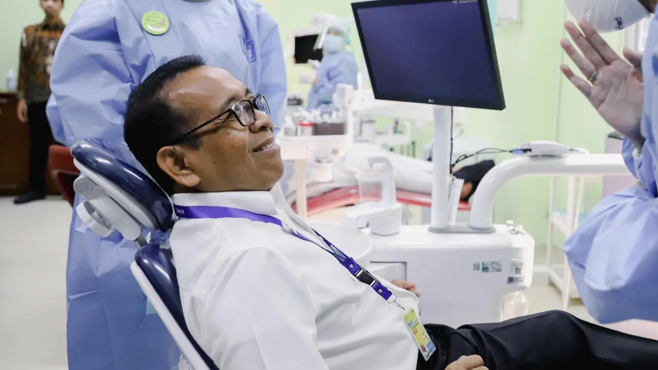 Rayakan Ultah dengan CKG, Menko PMK Pratikno Jadi Menteri Pertama yang Dapatkan Kado dari Negara