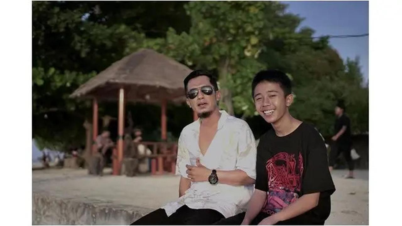 6 Potret Kenangan Drummer Matta Band dan Putranya, Meninggal Hanyut di NusaPenida
