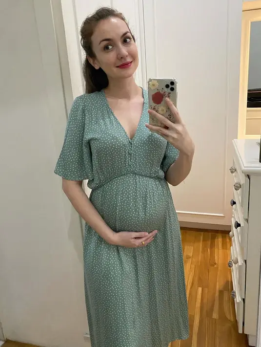 Rianti Cartwright (Instagram/riantic)