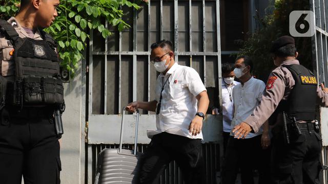 Seusai penggeledahaan Rumah Ketua KPK  Firli Bahuri