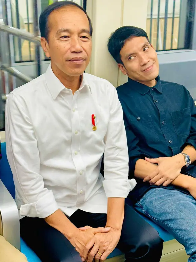 Desta dan Presiden Jokowi