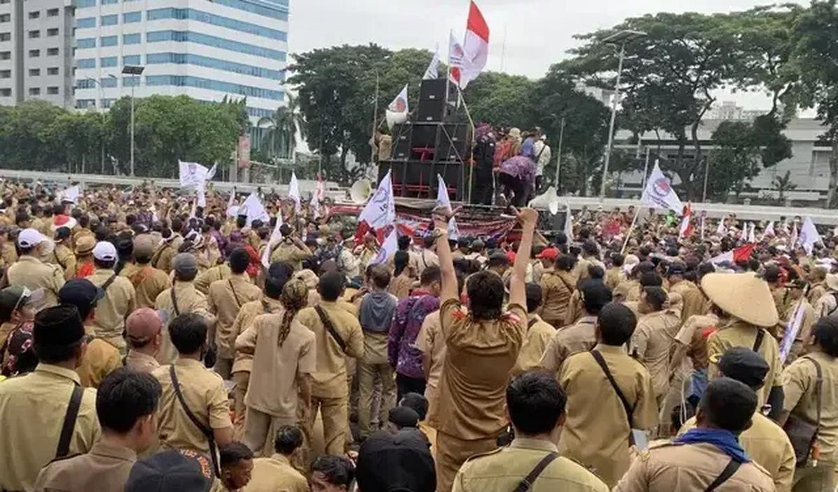 Tauhid menekankan, rekrutmen fleksibel tidak dapat dimaknai setiap bulan instansi membuka seleksi. Bisa saja, kata Tauhid, pemerintah membuat aturan baku agar seleksi CASN dibuka setiap semester.