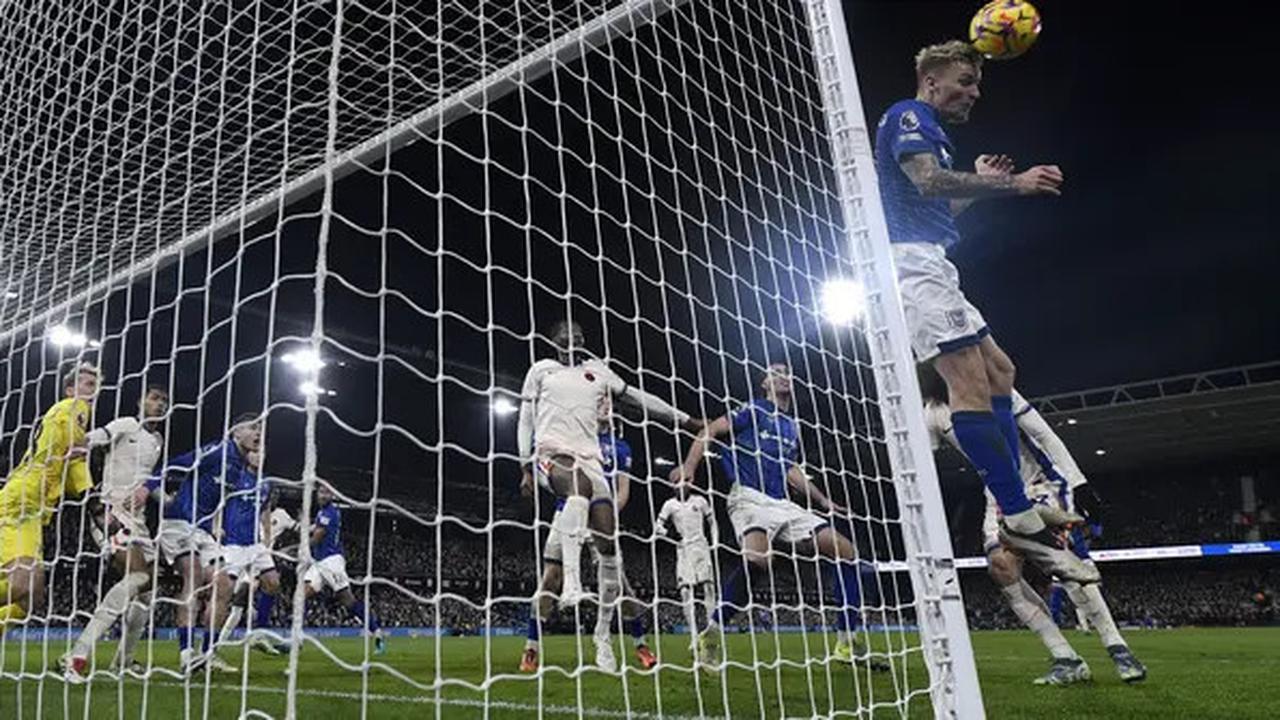 Kata Enzo Maresca usai Chelsea Kalah dari Ipswich Town, Sampai Heran Gara-gara ini