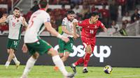 Dony Tri Pamungkas beraksi saat Timnas melawan Bulgaria di final FIFA Series 2026 di SUGBK, Jakarta, Senin (30-3-2026). (Bola.com/Abdul Aziz)