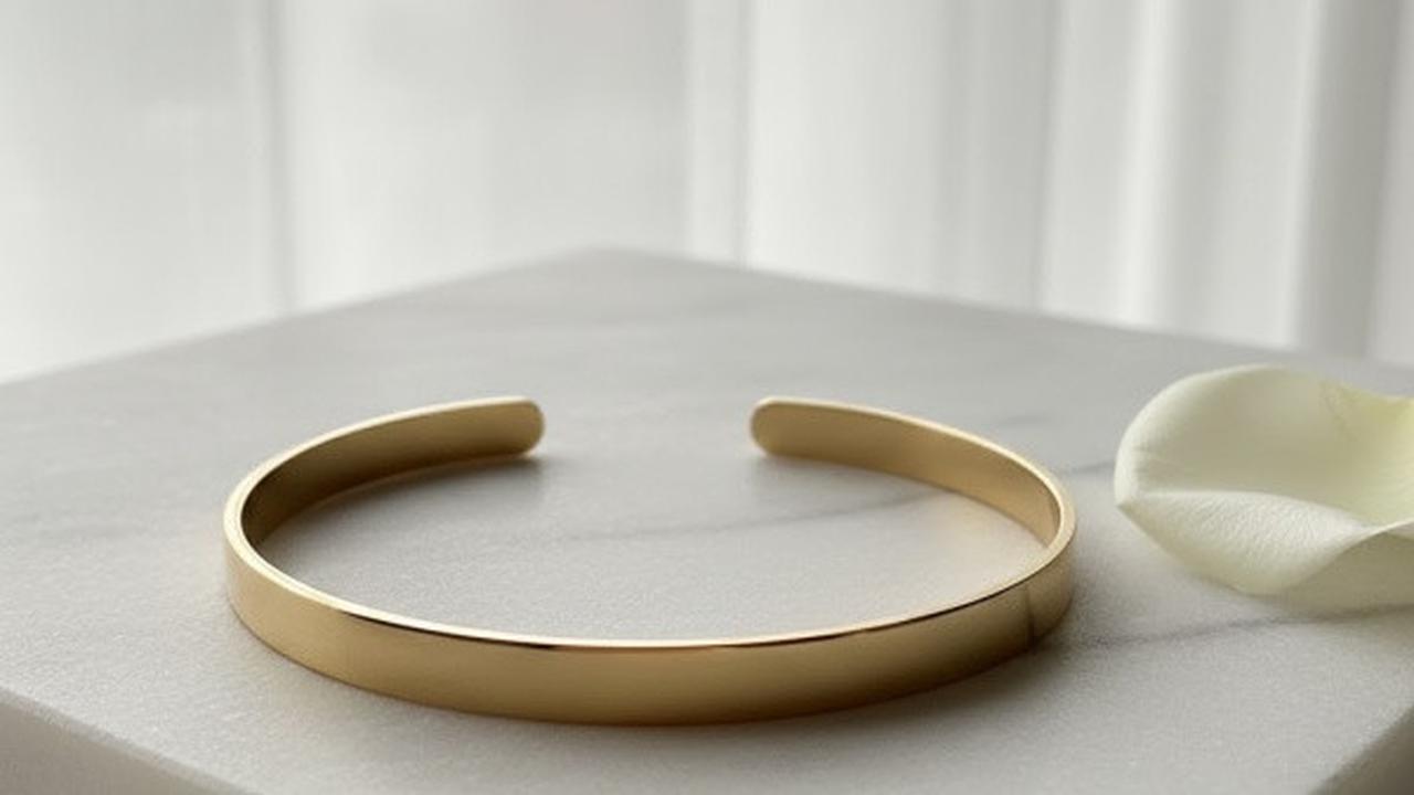 Ilustrasi Gelang Emas