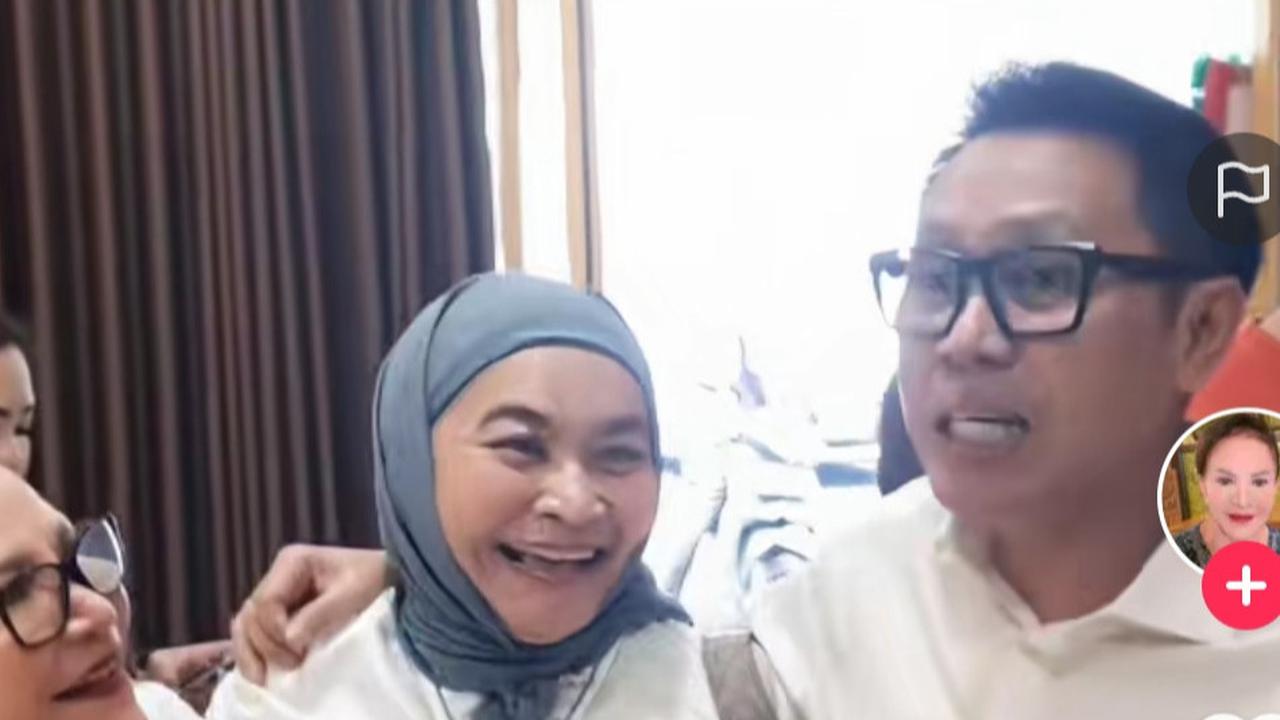 Ingat Komedian Ulfa Dwiyanti? Lama Tak Kelihatan ini Potret Terbarunya 'Reuni' Sama Mpok Atiek & Eko Patrio