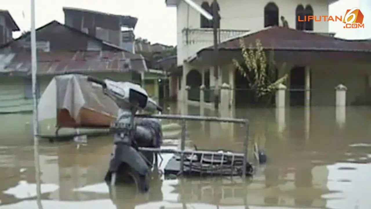 banjir-medan-131028-b.jpg