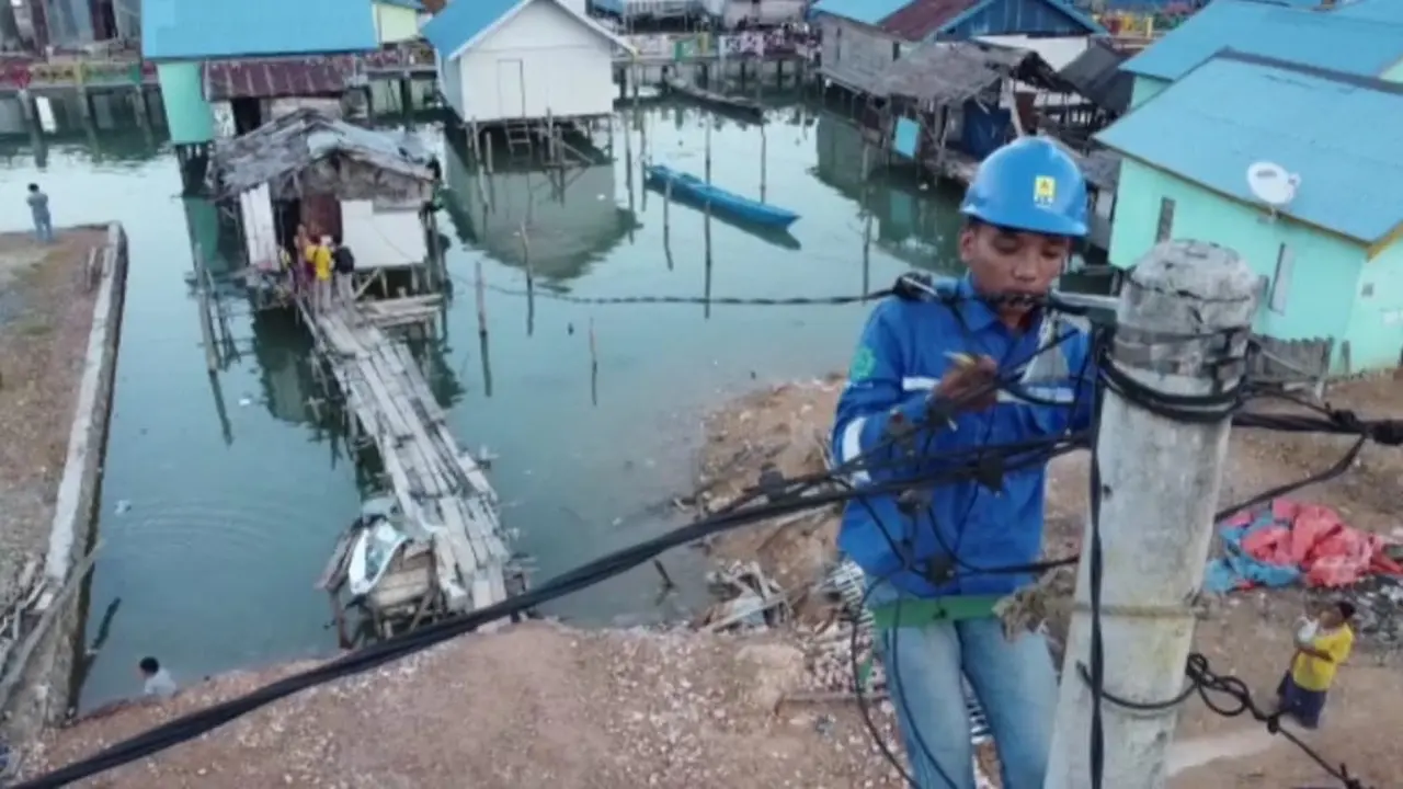 PLN Kendari menyebut, akan ada 12.600 pelanggan di 9 kabupaten dan kota akan terdampak saat kenaikan tarif listrik 3500 va.