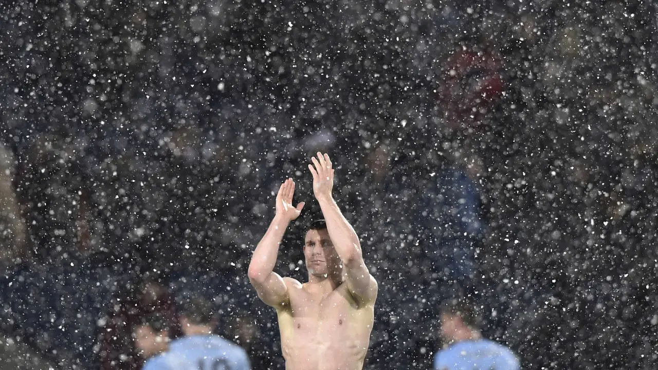 Milner 2 Gol, City Perpanjang Napas di Piala FA