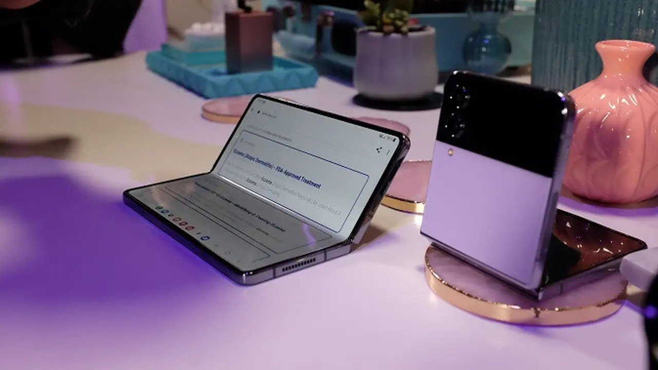 Samsung Galaxy Z Fold4 5G