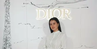 Hadiri acara Dior, Marcella Zalianty sukses curi perhatian dengan penampilan yang effortless [@marcella.zalianty]
