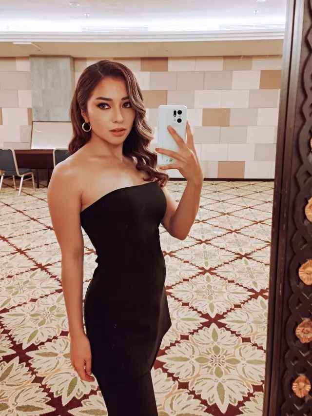 Inspirasi OOTD Nikita Willy