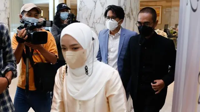 Wajah Nissa Sabyan dan Ayus terekam kamera pewarta datang ke acara pernikahan Ria Ricis dan Teuku Ryan (Kapanlagi/ Bayu Herdianto)