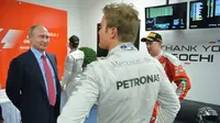 Vladimir Putin dan Nico Rosberg. (EPA/Alexei Druzhinin/Sputnik/Pool) 