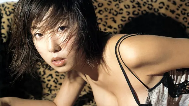 10 Artis Wanita Jepang Pemilik Tubuh Seksi