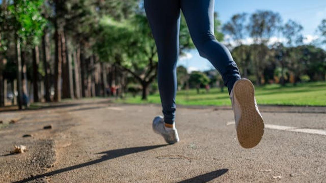 Manfaat Jalan Kaki di Pagi Hari Bisa Membantu Turunkan Berat Badan Secara Efektif