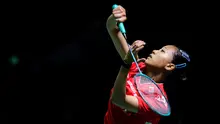 Pebulu tangkis tunggal putri Indonesia, Putri Kusuma Wardani berusaha mengembalikan kok ke arah wakil Kanda, Michelle Li dalam laga 16 besar Indonesia Open 2026 di Istora Senayan, Jakarta, Kamis (04/06/2026). (Bola.com/Bagaskara Lazuardi)