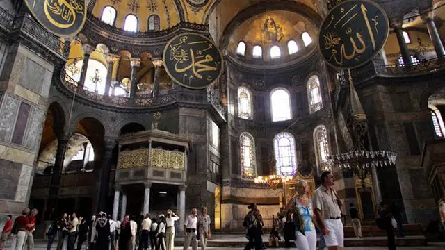 Pesona Sejarah Islam Ketika Berkelana ke Turki