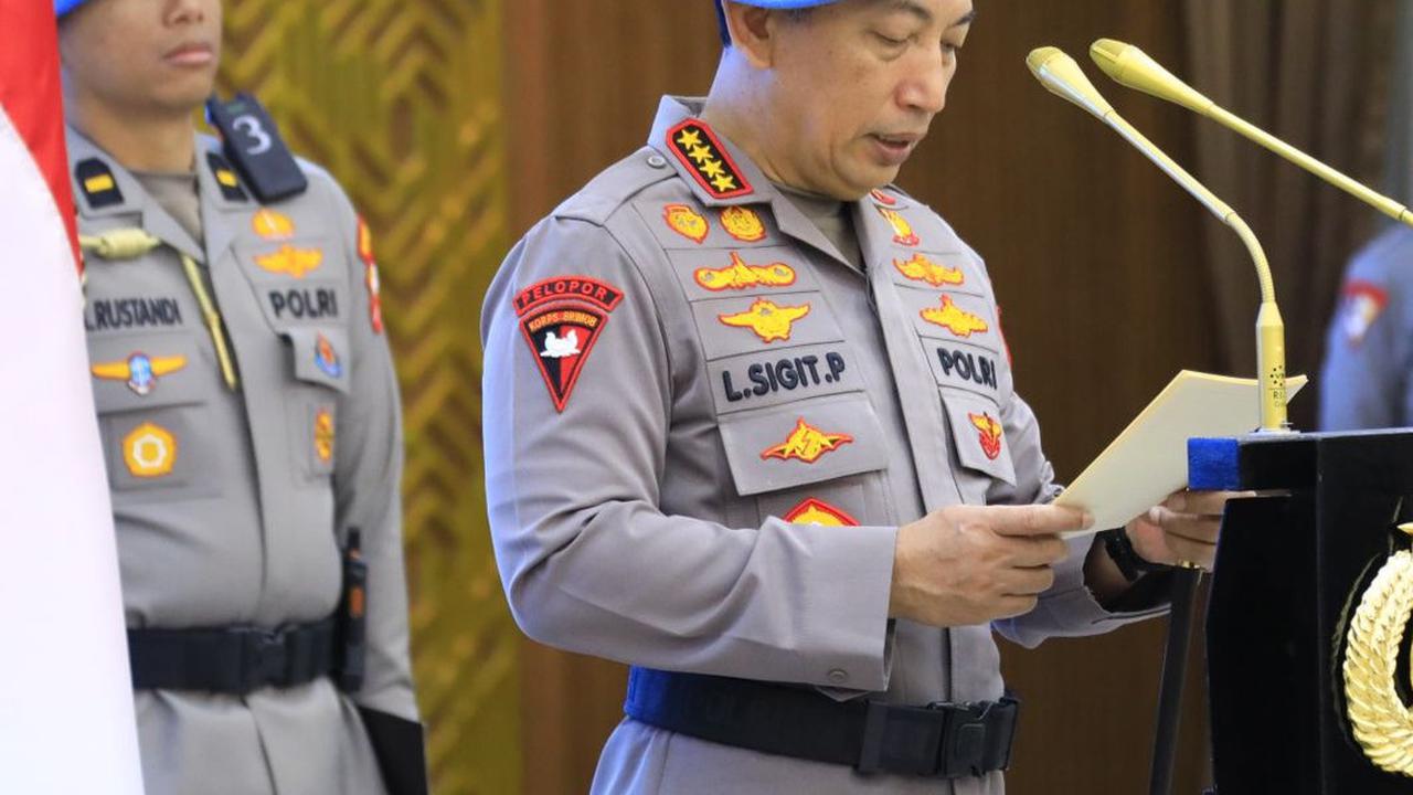 Kapolri Lepas Satgas Perdamaian Polri